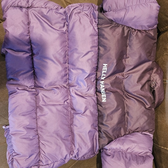 Helly Hansen puffer coat kids size 7 - Picture 3 of 6